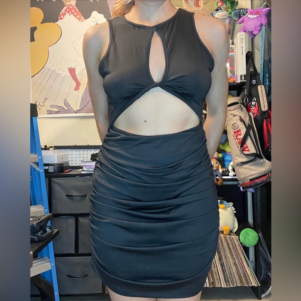 Ruched cut out Bodycon Mini Dress in Black